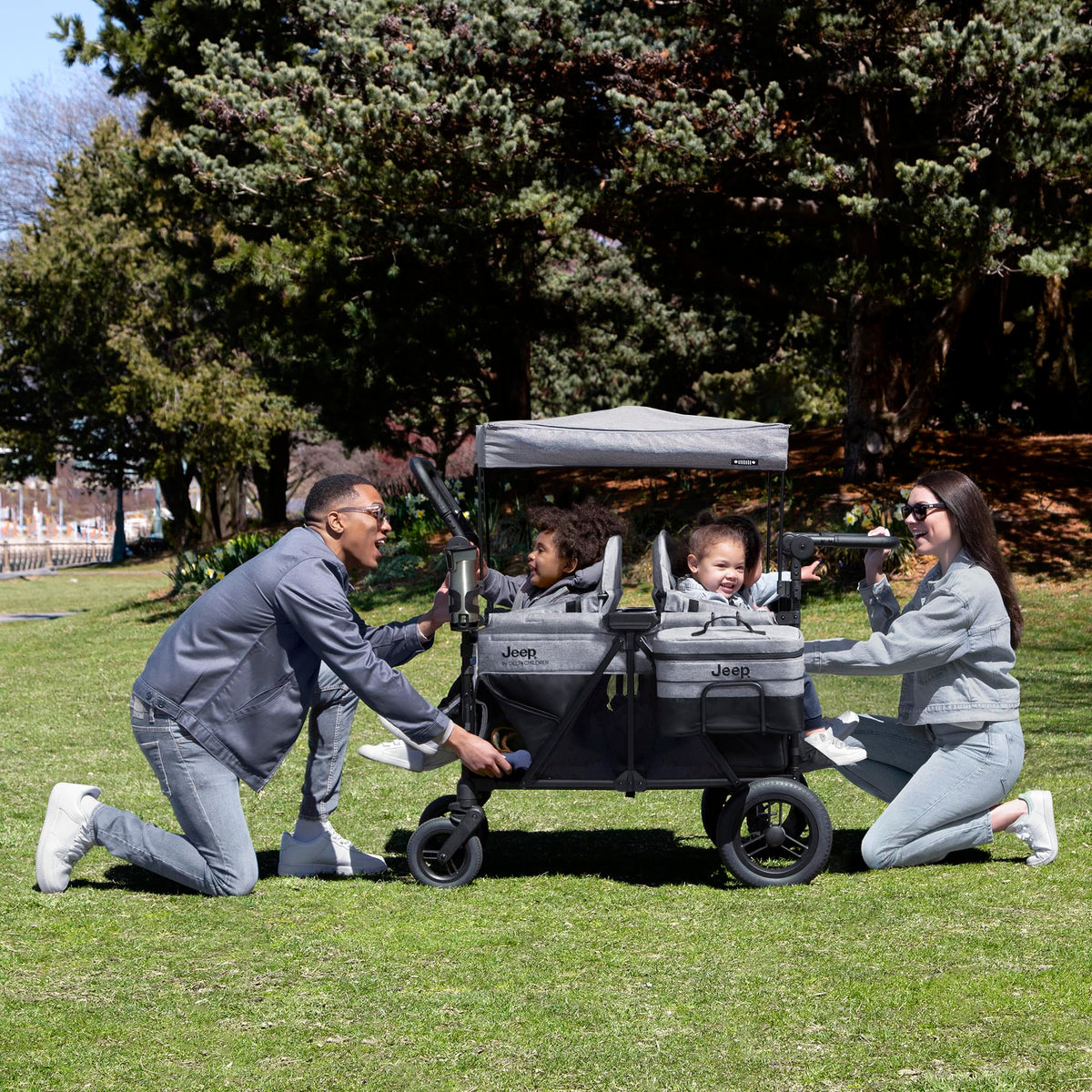 Delta Children's Jeep Wrangler Deluxe 4-Seater Stroller Wagon